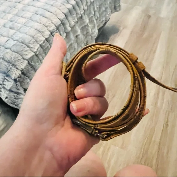 MCM Cognac Leather Satchel with Gold Accents - Picture 7 of 9